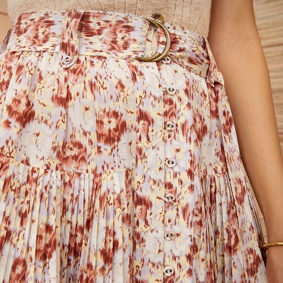 Gorgeous bohemian floral midi skirt by Ulla Johnson. Brand new with tags! - Picture 4 of 7